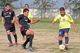 PRUEBAS MASIVAS FÚTBOL JOVEN. 🏃Deportes Melipilla informa la realización  de pruebas masivas para las categorías 2007 y 2008. Se…