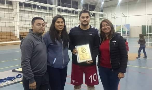 Francisco Espinoza, mejor jugador del torneo.
