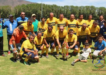 San Juan ganó la copa en serie de 50 años del Torneo de Clausura de la Unión Deportiva