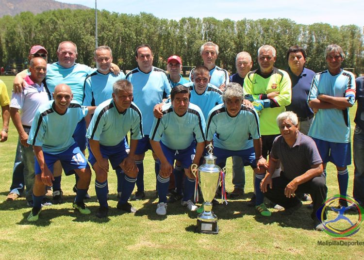 Heriberto Meza fue el mejor en la serie de 60 años en el Clausura de la Unión Deportiva
