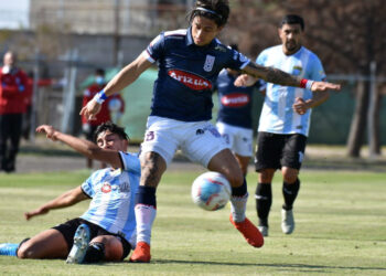 Los Potros no pudieron ser líderes tras un empate sin goles con Magallanes