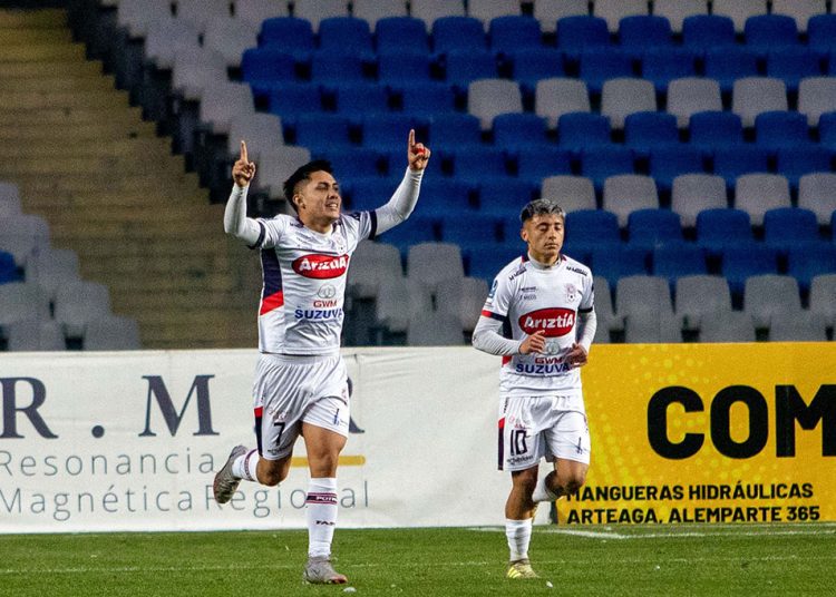 Deportes Melipilla remonta y se lleva una gran victoria en su visita a Fernández Vial