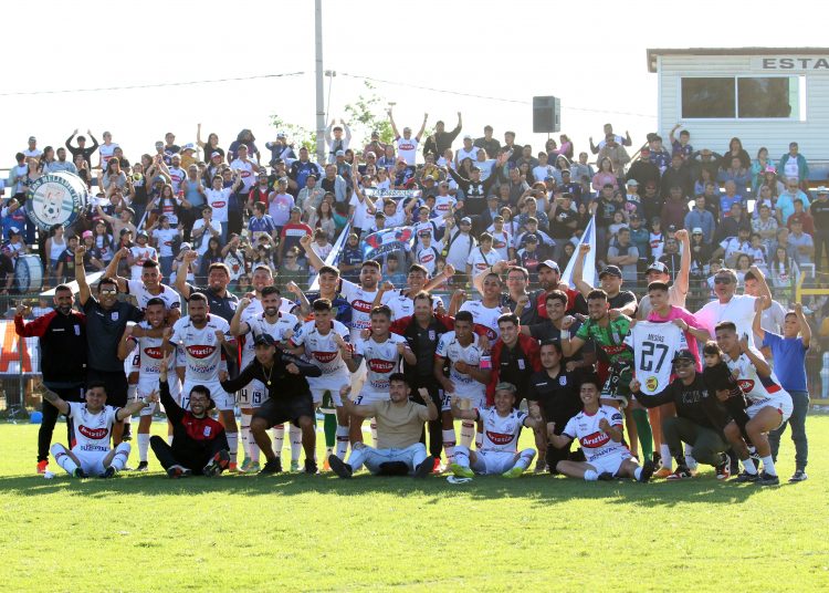 Deportes Melipilla se despide de la temporada con una emocionante victoria ante Deportes Concepción