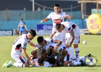 Deportes Melipilla Arrasa en el Estadio Soinca con Victoria 4-1 sobre Deportes Rengo