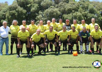 La copa de la serie de 50 años en Asociación Super Senior fue para Bella Esperanza