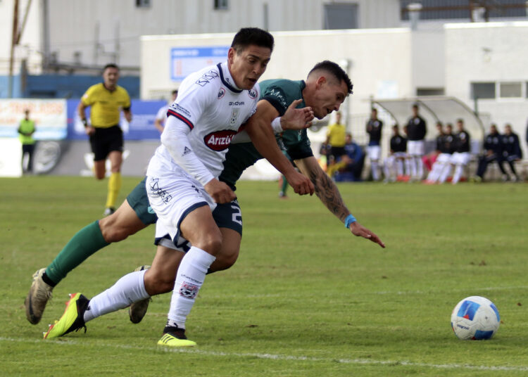 Deportes Melipilla dejó escapar el triunfo en los descuentos ante Brujas de Salamanca