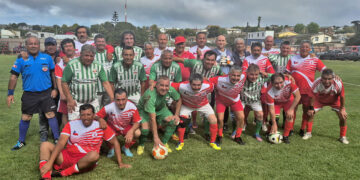El “Serrano” y Huracán de Llolleo revivieron el espíritu del fútbol senior con grandes partidos