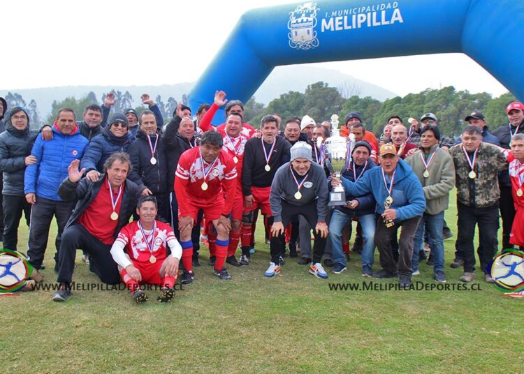 Unión Balmaceda es Campeón del Apertura en Asociación Super Senior